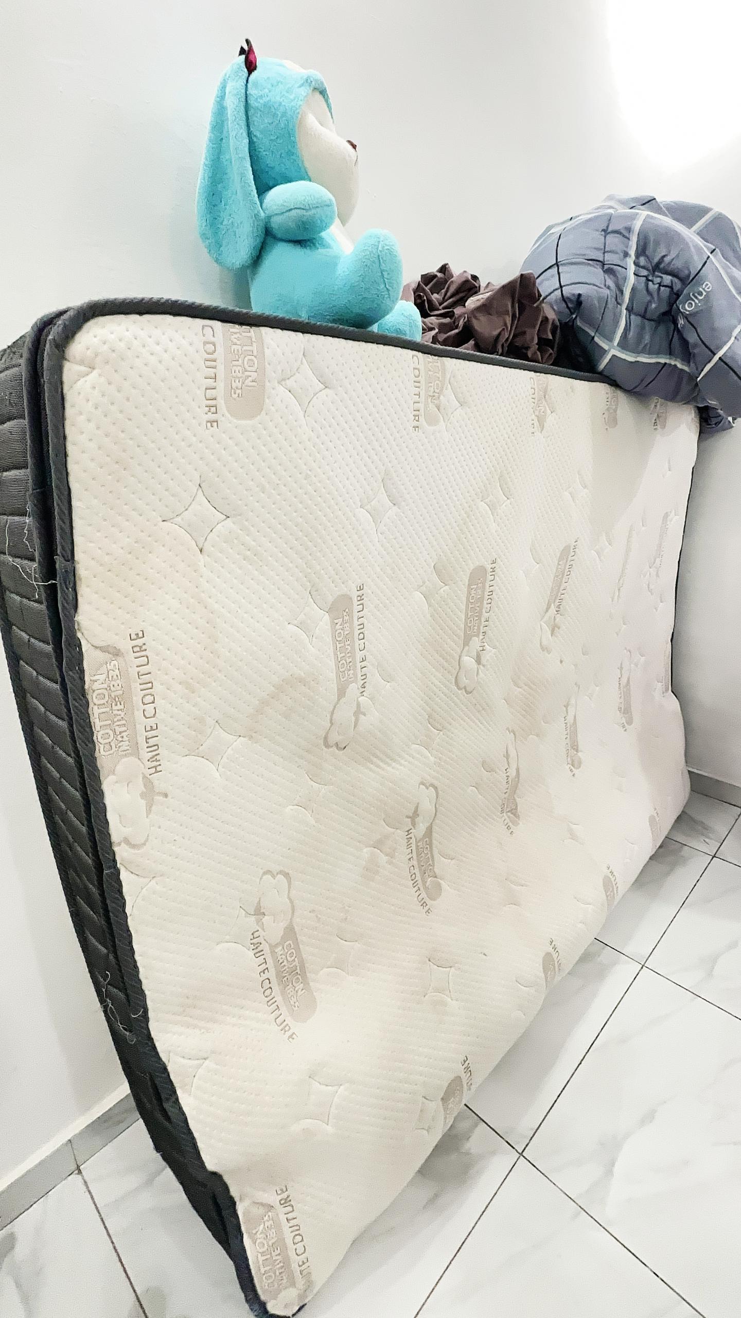 📢 AFFAIRE À SAISIR : MATELAS IMPORTÉ EN BRADERIE !