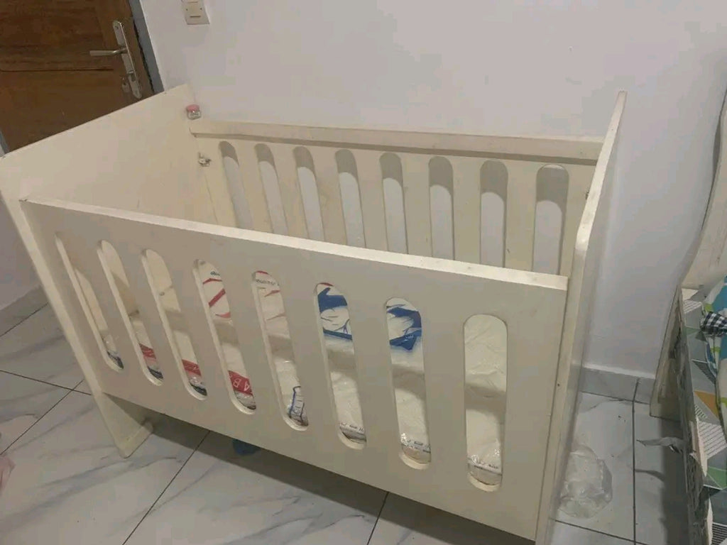 🔥📢 BRADERIE BERCEAU DE BÉBÉ+ MATELAS CIL (neuf)  ! 🔥